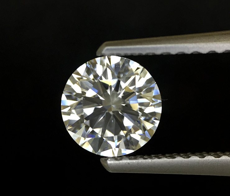 ROUND BRILLIANT Color: H | Clarity: VVS1 Weight: 0.73ct | Certificate: GIA